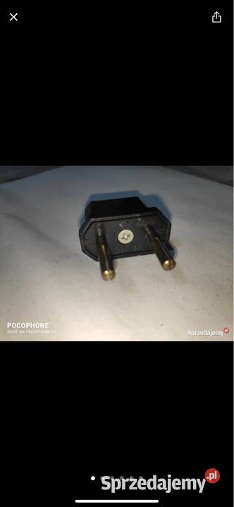 Wtyczka przejsciowa Firmy Japan 250 V 6A