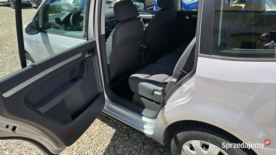 Volkswagen Touran 7 Miejsc II 20102015 zachodniopomorskie Zieleniewo sprzedam