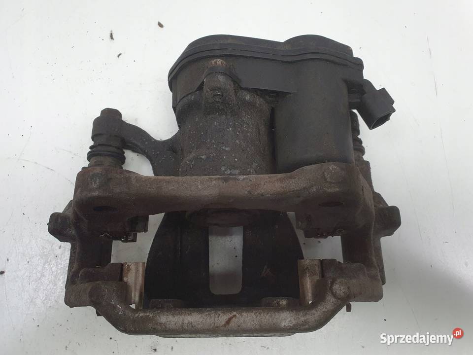 Toyota Corolla XII E21 TYLNY ZACISK HAMULCOWY lubelskie sprzedam