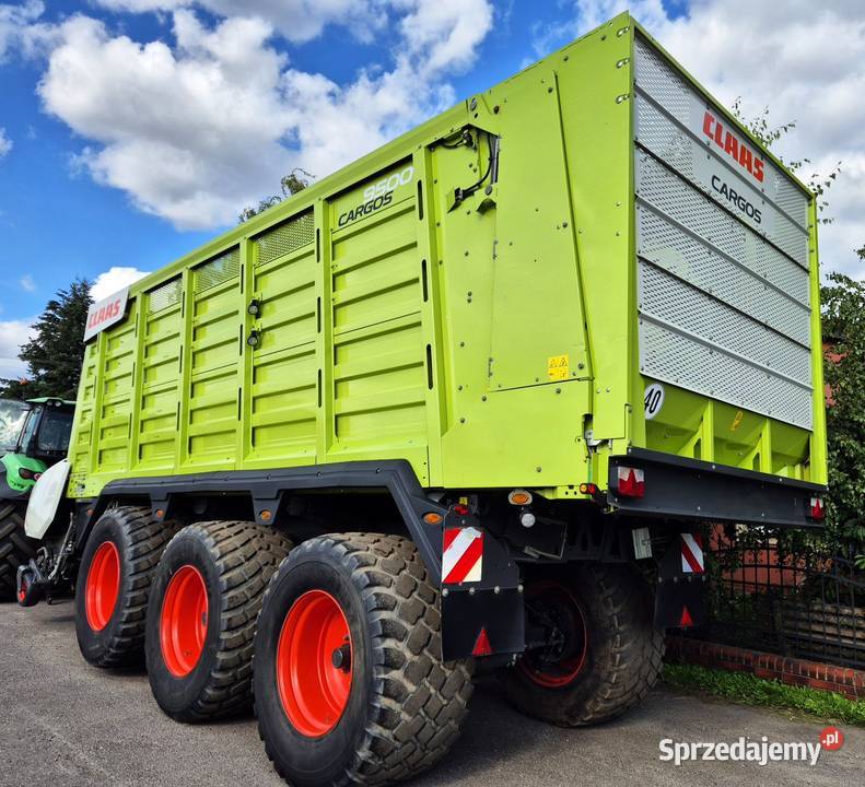 Claas Cargos 9500 walce dozujące przyczepa Dziwie