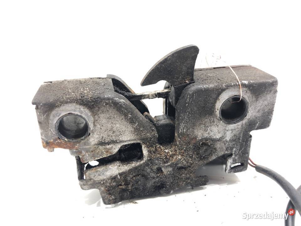 ZAMEK MASKI PRZÓD SKODA OCTAVIA III Kombi osobowe