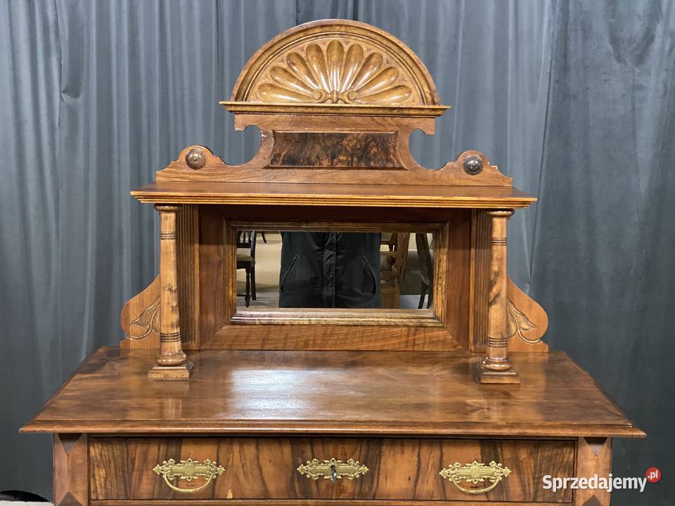 Szafka eklektyczna z nadstawką orzech ok 1900 r Budno