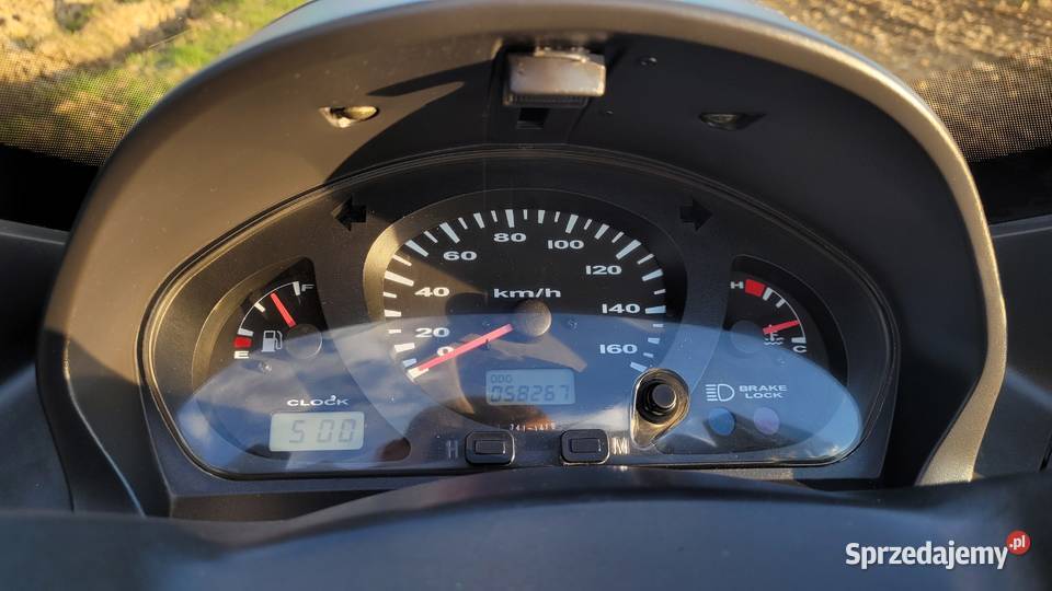 Suzuki Burgman AN 400 2002r Połomia