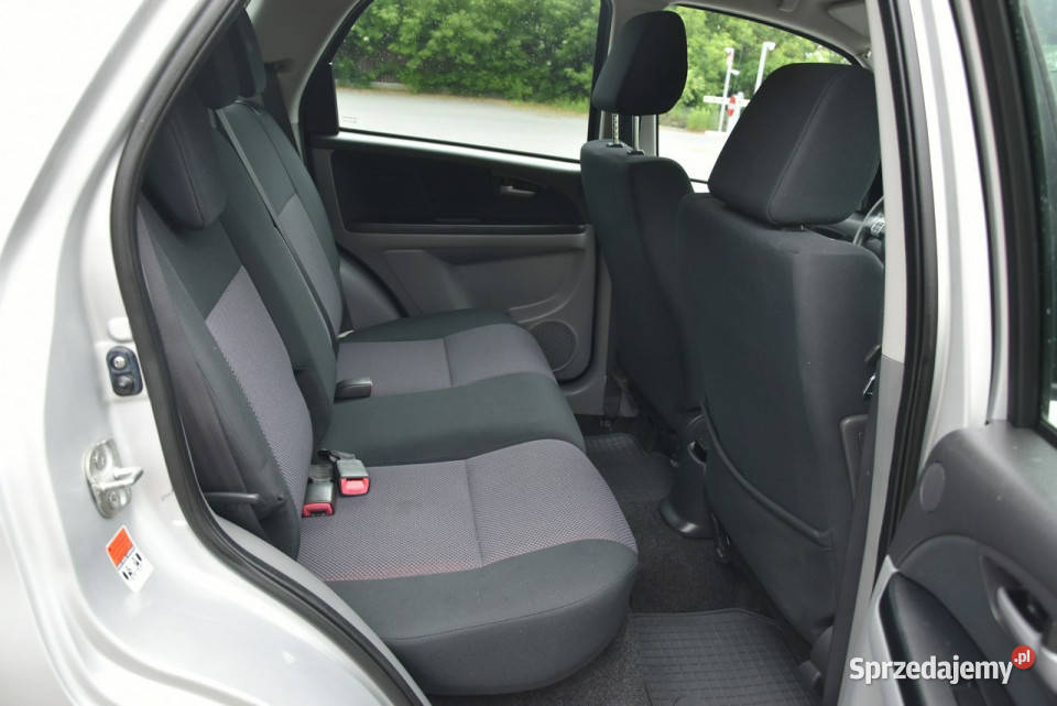 Suzuki SX4 16 16v 107 2007r SALON 4x4 centralny zamek Suzuki Kampinos sprzedam