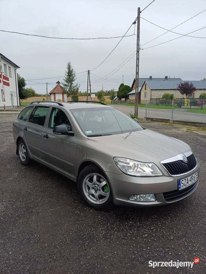 Skoda Octavia 2 II fl 2011 14 tsi salon polska Kombi Pilica