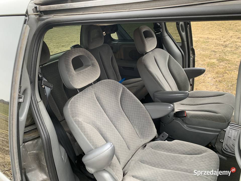 Chrysler Voyager polift klima bez wkladu Samochody osobowe sprzedam