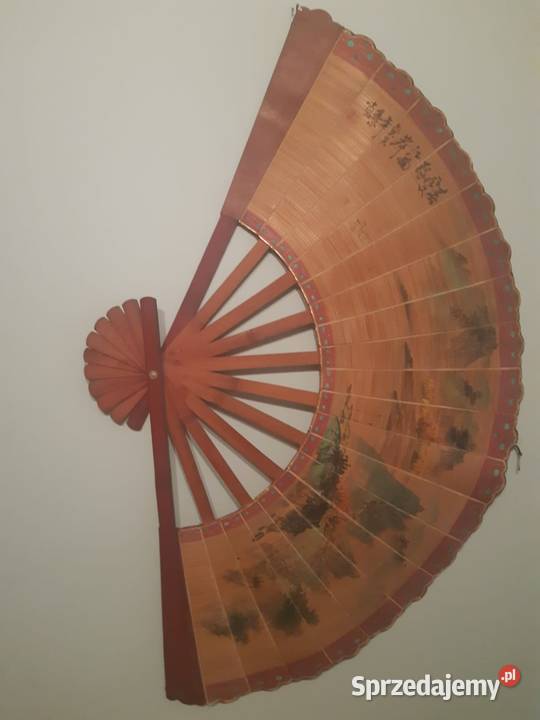 Duży wachlasz zabytkowy