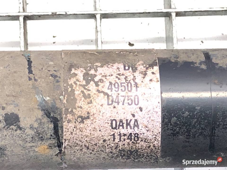 PÓŁOŚ PRAWY PRZÓD KIA OPTIMA 49501D4750 17 141 osobowe podkarpackie