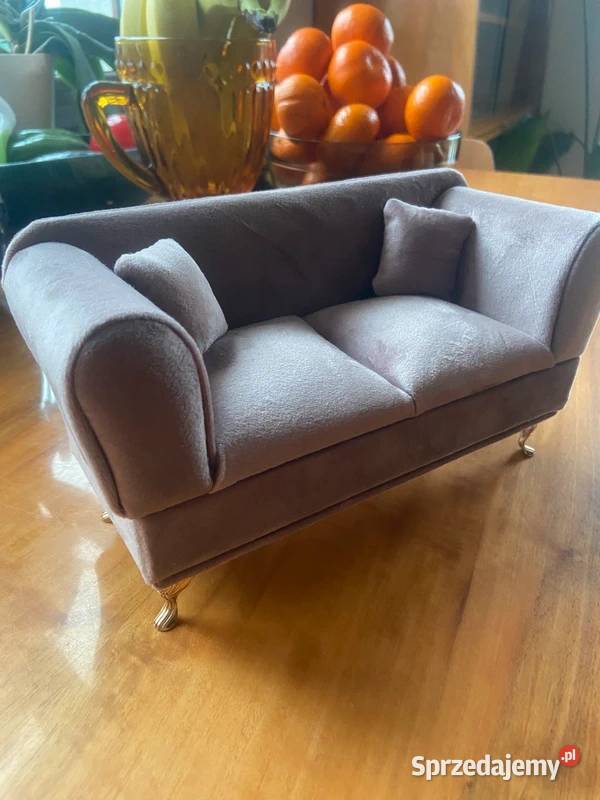 Nowa szkatułka na biżuterię