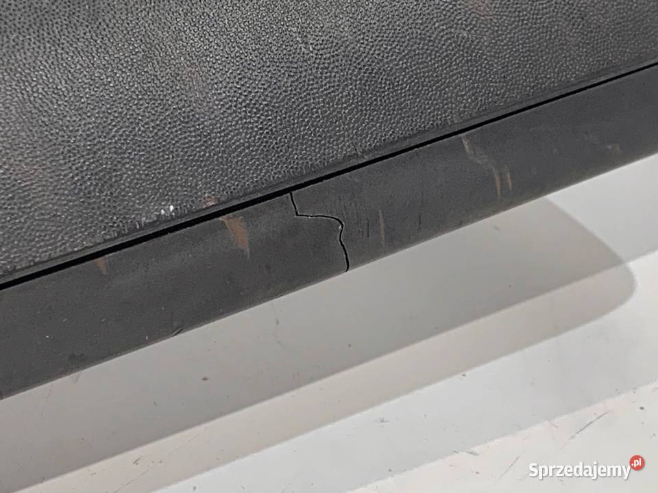 LUSTERKO LEWY FORD TRANSIT IV Bus 0006