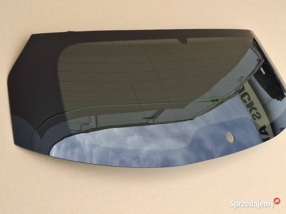 RENAULT CAPTUR II 2 SZYBA KLAPY BAGAŻNIKA TYŁ