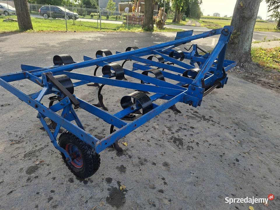 Agregat Vibroflex 4m głebosz bezorkowiec Wąbrzeźno