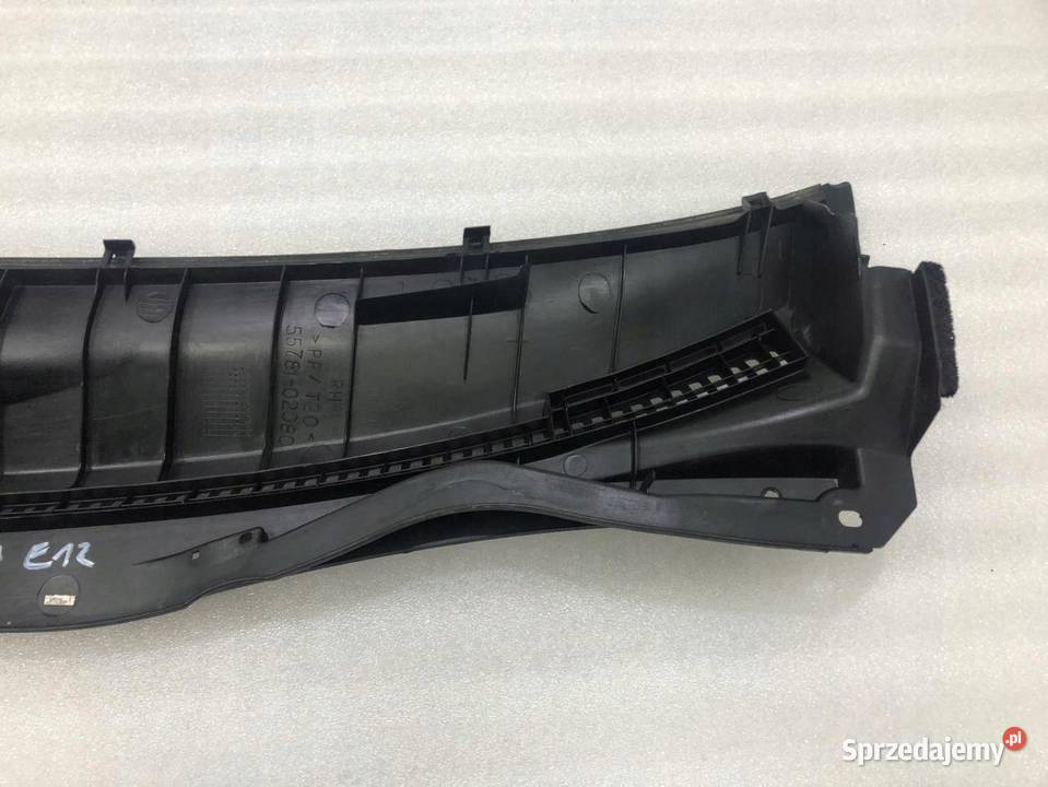 PODSZYBIE PRAWE TOYOTA COROLLA E12 120 Motoryzacja