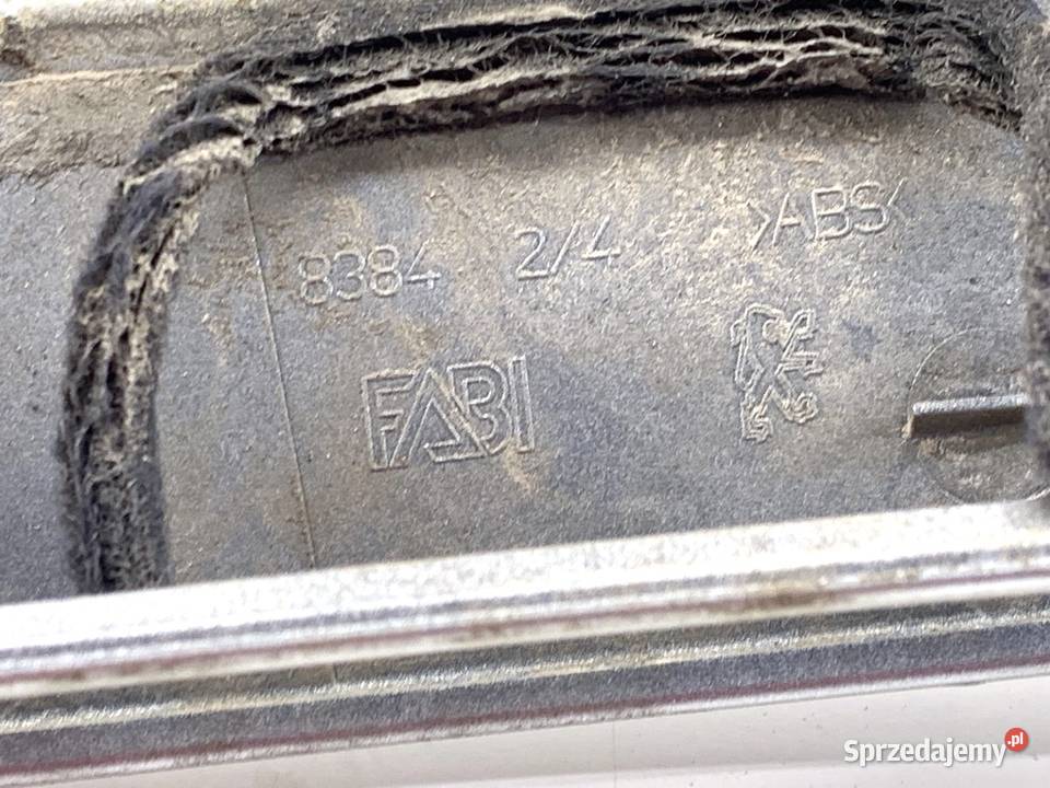 KLAMKA KLAPY TYŁ PEUGEOT 207 Hatchback 0615