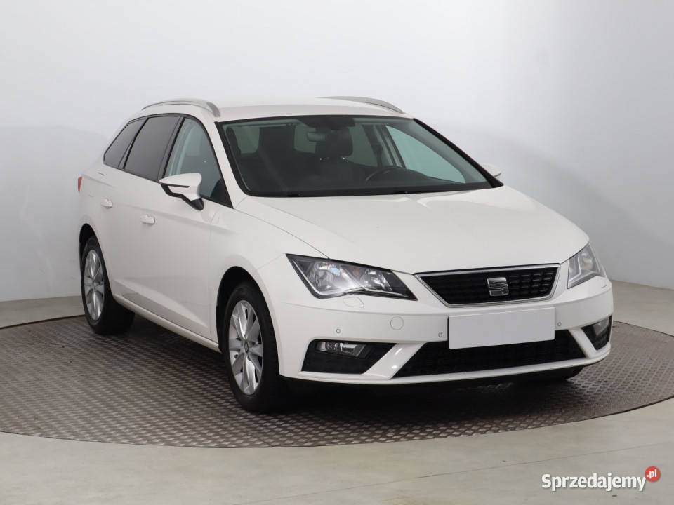 Seat Leon 14 TSI światła przeciwmgielne Bielany Wrocławskie