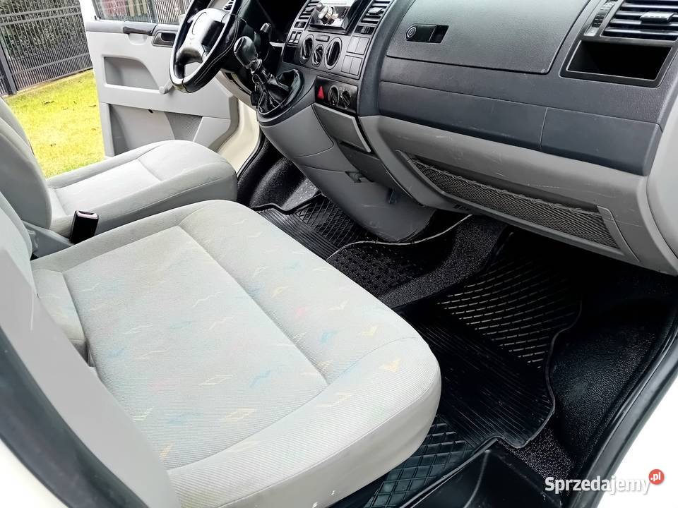 Volkswagen Transporter T5 19 TDI 105 6 osobowy mazowieckie Raciąż sprzedam