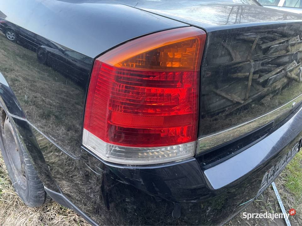 LAMPA TYŁ LEWA OPEL VECTRA C HB SEDAN Zambrów