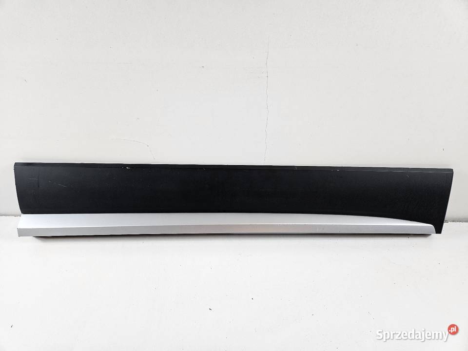 SEAT ATECA FR LISTWA DRZWI PRAWY PRZÓD PRAWA Międzychód