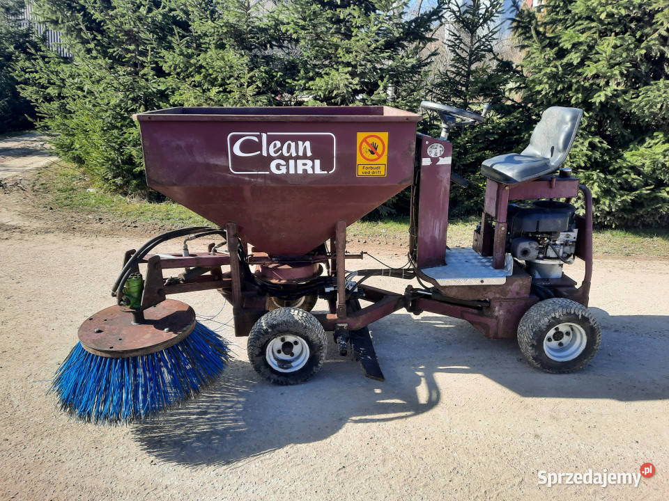 Zamiatarko ścielarka ze ściągaczką do obór i Rozrzutniki obornika podlaskie Czerkiesy