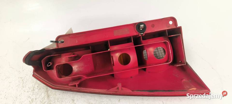 LAMPA LEWA TYŁ FORD FOCUS MK1 osobowe Lipno