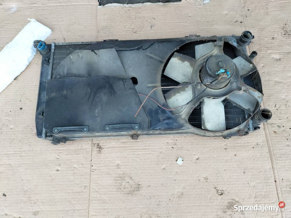 AUDI 80 B4 20 CHŁODNICA WODY WENTYLATOR osobowe lubelskie