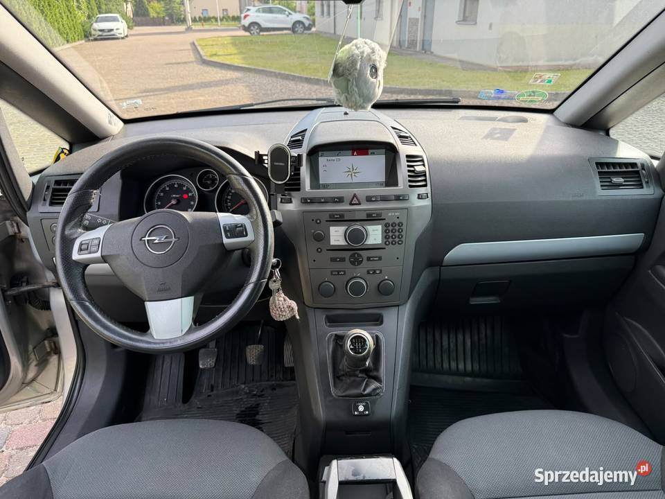 Sprzedam Opel Zafira Kołczygłowy sprzedam