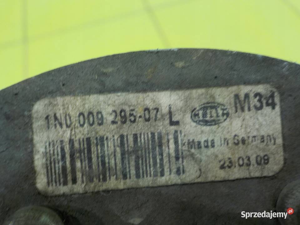 MERCEDES C W204 16 K 09r SEDAN halogen lewy