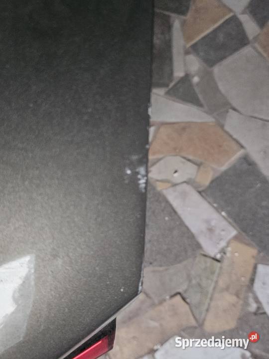 Klapa bagażnika Toyota Corolla E21 sedan komplet łódzkie Łódź sprzedam