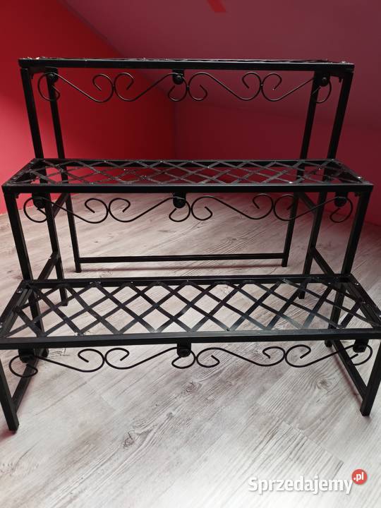 Kwietnik trzy poziomyschodki Ostrów Wielkopolski