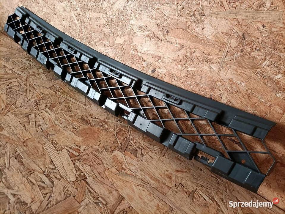 VOLVO XC60 II WSPORNIK MOCOWANIE ZDERZAKA TYŁ Pozostałe Pleszew