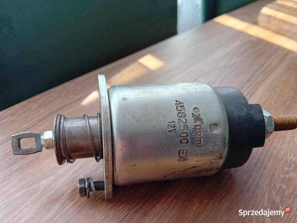 Elektromagnes do Ursus C 330 360 stary typ Zbiersk-Cukrownia sprzedam
