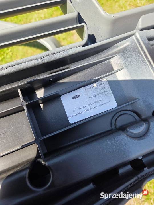 Zderzak przód przedni Ford Fiesta IV 1104261 osobowe sprzedam