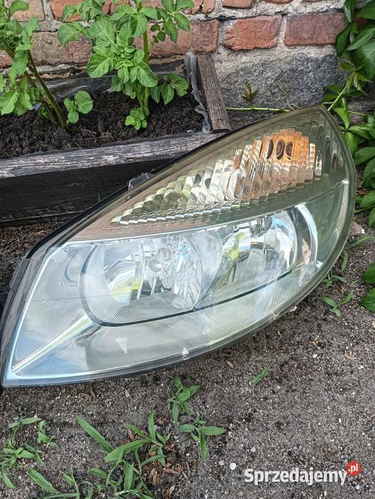 Lampy Scenic II całe kompletne eu wielkopolskie Poniec