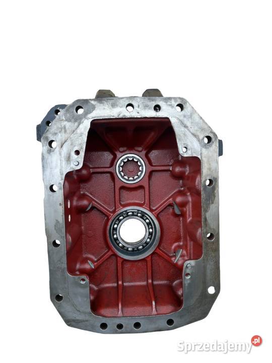 OBUDOWA TYŁ PTO 5196861 HOLLAND TM175 TM190 CASE Kielce