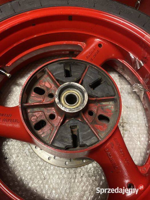 Suzuki GSXR 750 tylne koło felga ośka opona Poznań