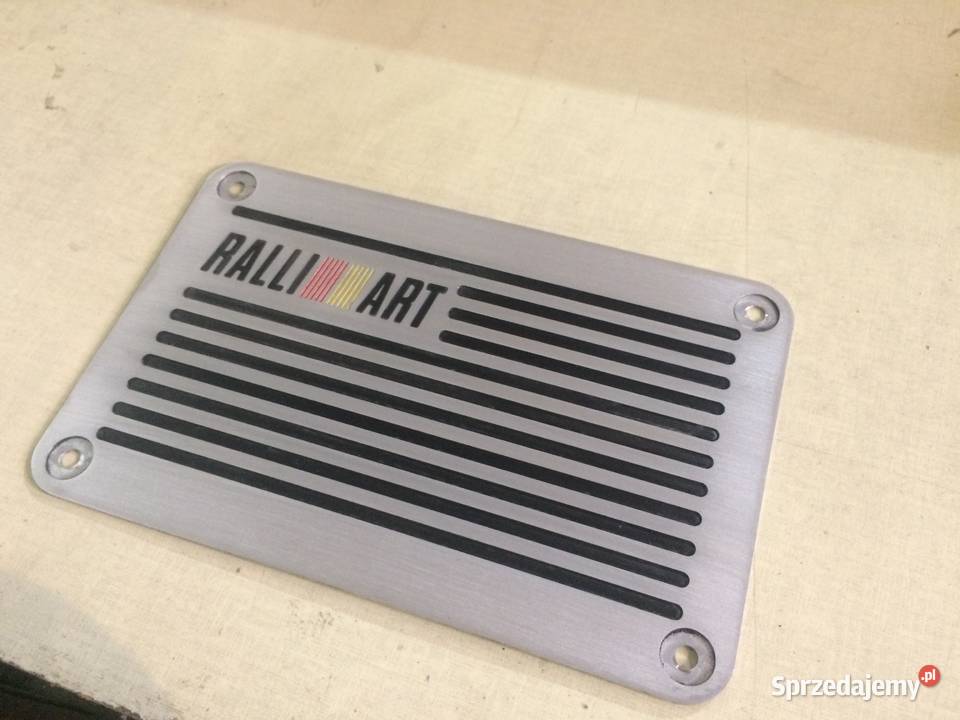 EMBLEMAT W DYWANIK LANCAR RALLIART osobowe