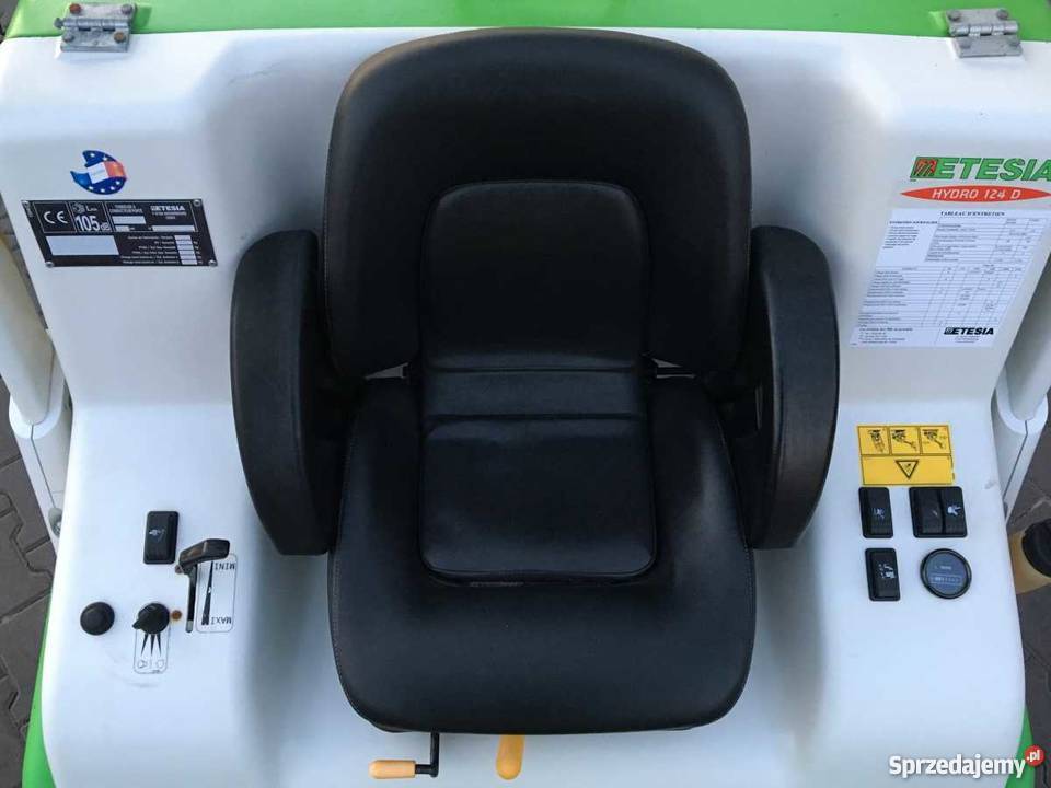 Profesjonalna kosiarka komunalna Etesia HYDRO Kobiele Wielkie