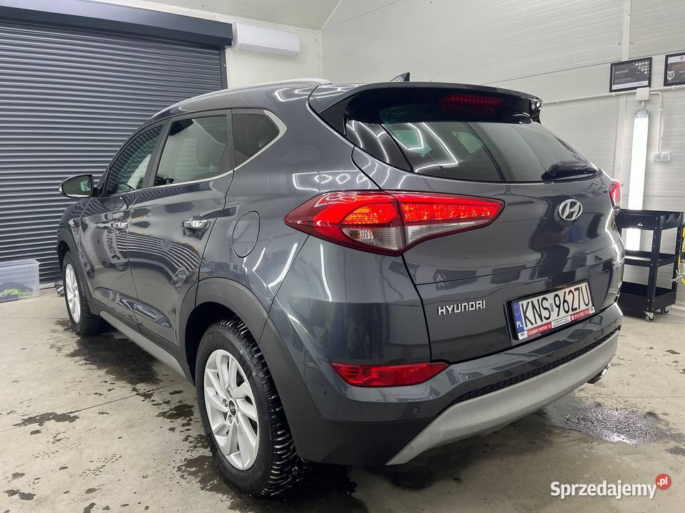 Hyundai Tucson III 20 4x4 niski udokumentowany SUV Tucson Łącko