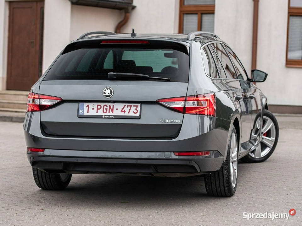 koda Superb Sport Line 16TDI CR 120 Super Stan światła przeciwmgielne sprzedam