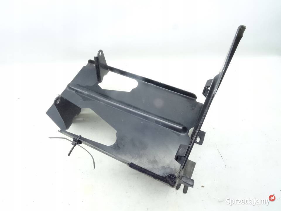AUDI A8 D2 9902 MOCOWANIE ZMIENIARKI 4D0919897C