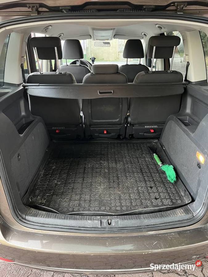 Volkswagen Touran 2013r 211k 16 TDI DSG Touran Pabianice sprzedam
