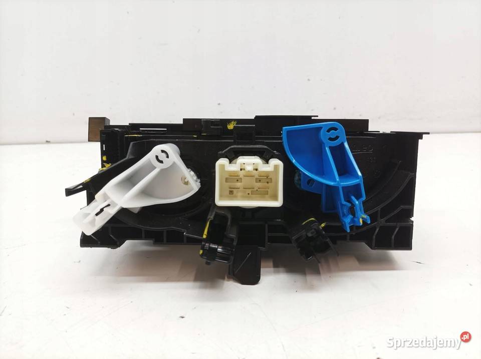 PANEL NAWIEWU T20954B Dacia Duster II 20172024 świętokrzyskie sprzedam