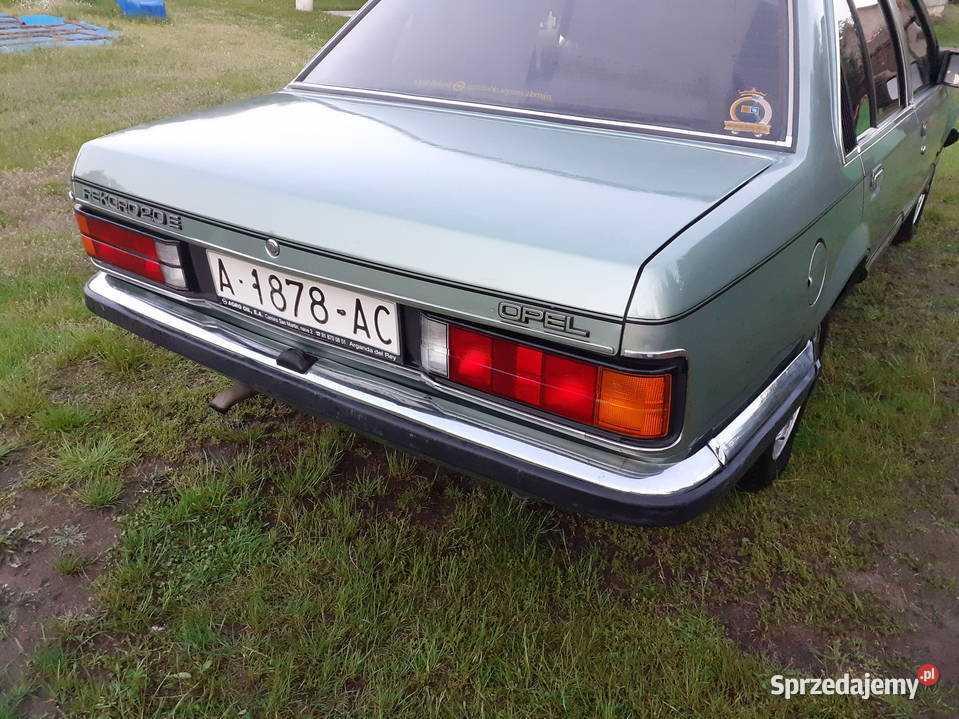 Opel Rekord 20 E 1982 na wtrysku 110 bez rdzy Trzcianka