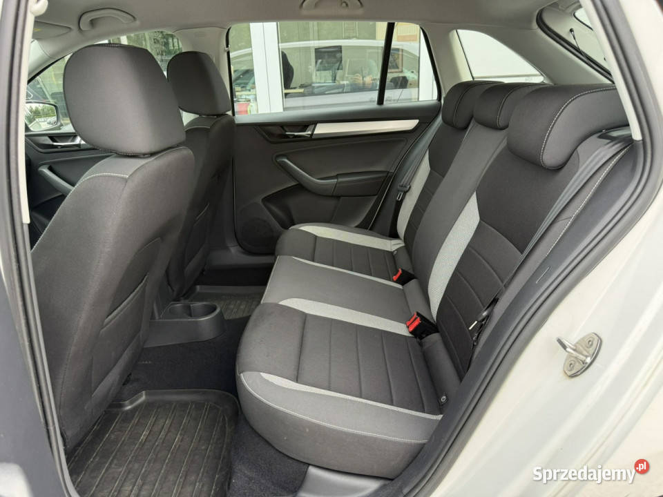 koda RAPID 10TSI 110 2018 Salon Xenon serwisowany w ASO