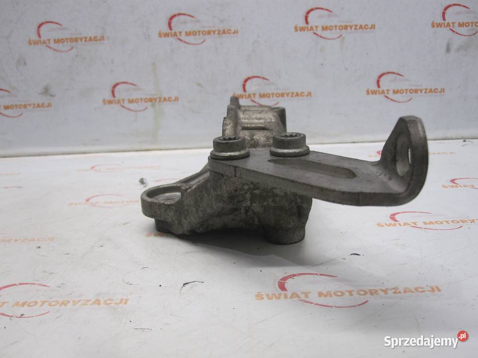 SKODA FABIA 12 TSI CBZD CBZ 105 łapa silnika osobowe Kielce