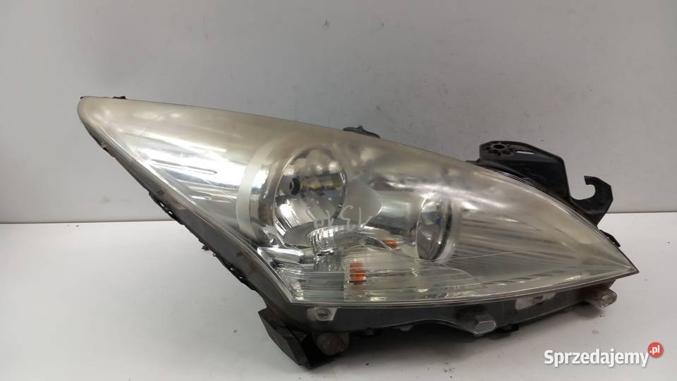PEUGEOT 5008 I LAMPA PRZÓD PRAWA