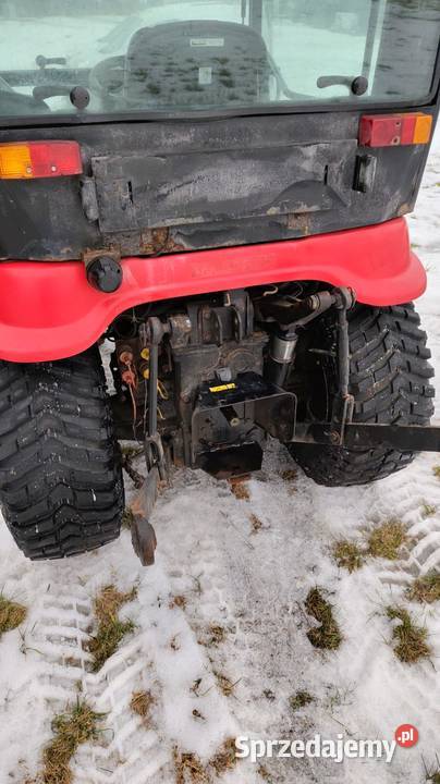 Massey Ferguson ciągnik komunalny 30 koni sprzedam