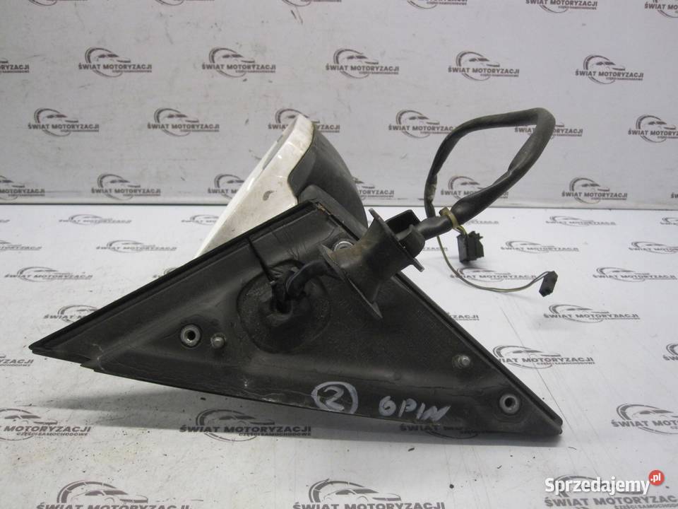 AUDI A4 B8 11r lusterko prawe 6 PIN E1021053