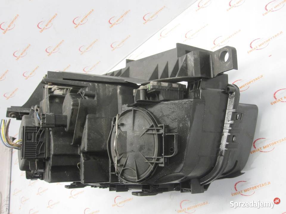 BMW X3 E83 04r lampa prawa przód z przetwornicą Kielce sprzedam