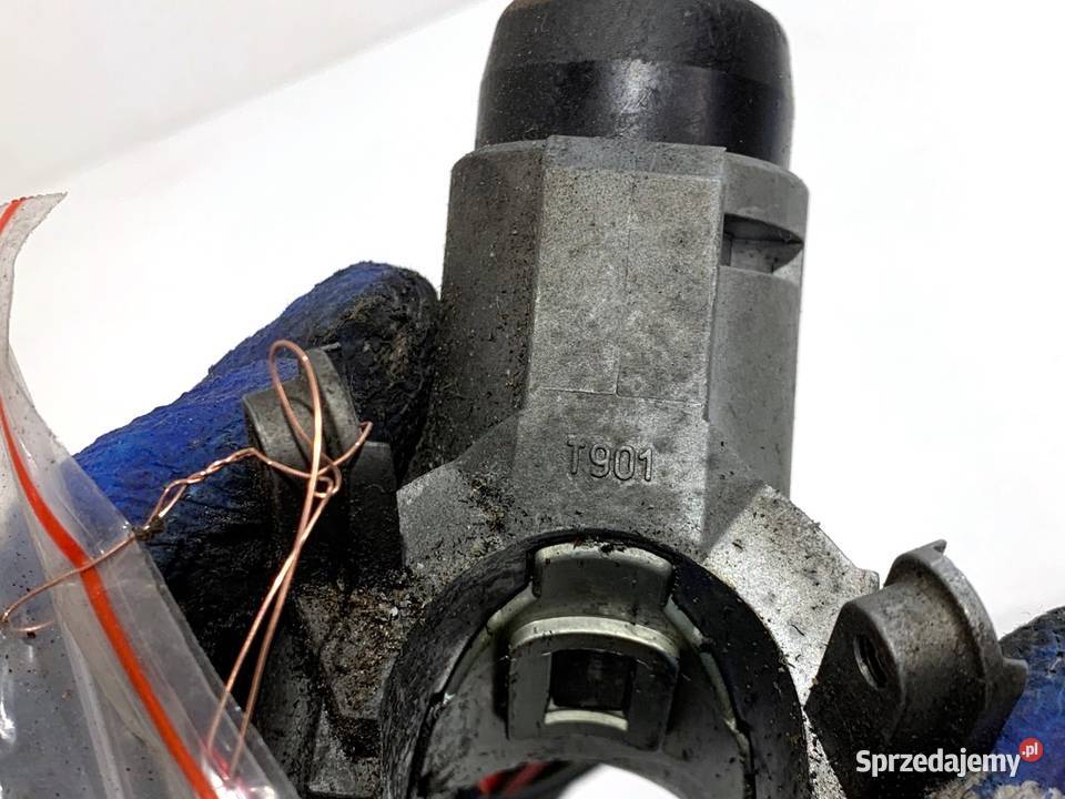 STACYJKA VW LT 28 35 28 131 9606 KLUCZYK osobowe